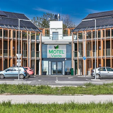 Motel Verde Schönau an der Triesting Eksteriør bilde